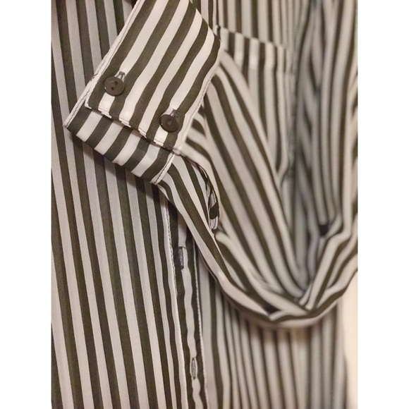 Sheer, Dark Green Striped Button Down Shirt, M - Picture 7 of 8